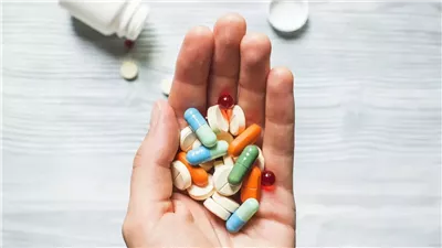  تفسير حلم تناول الدواء في المنام وعلاقته بالشفاء من الأمراض