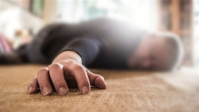 يتسبب في توقف القلب ونزيف بالمخ، جمال شعبان يحذر من الضغط المنخفض 