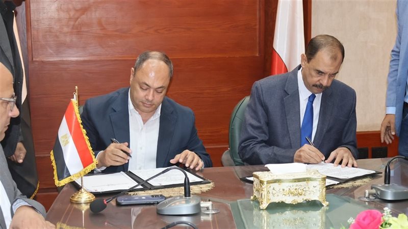 محافظ سوهاج هيئة