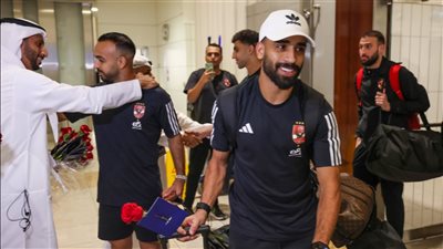 بعثة الأهلي تصل مطار القاهرة بعد التتويج بالسوبر المحلي 