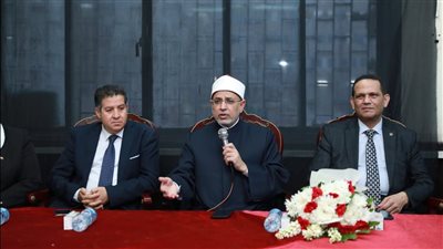 رئيس جامعة الأزهر يدشن الصالون الثقافي بالمدينة الجامعية للطالبات بمدينة نصر 