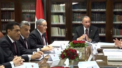 النادي الأهلي يقرر تحمل التأمينات الاجتماعية للعاملين