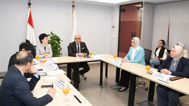 جامعة عين شمس 