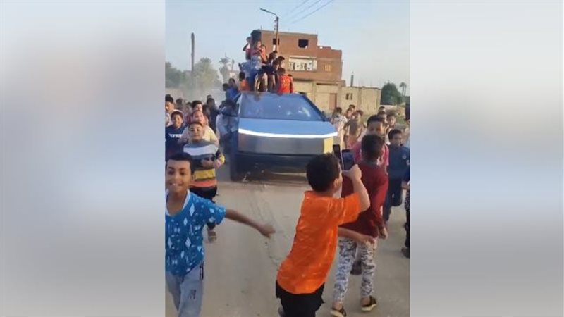 دعاية انتخابية بسيارة