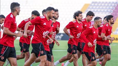 الأهلي ينهي مرانه الأول في الإمارات استعدادا لمواجهة سيراميكا بالسوبر المصري
