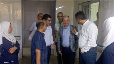 وكيل وزارة الصحة بالدقهلية يتفقد مستشفى أجا المركزي في زيارة مسائية