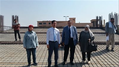 رئيس جامعة بنها يتابع سير العمل في إنشاء كليتي الفنون التطبيقية والتربية النوعية