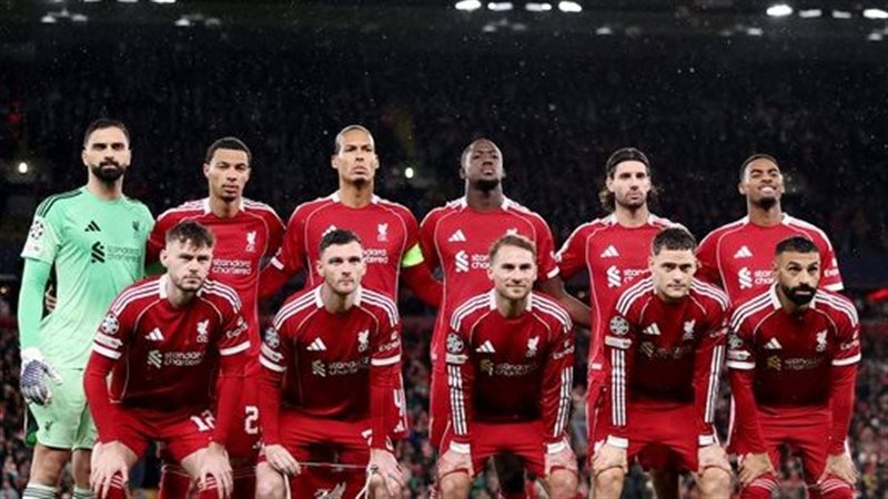 لاعبو ليفربول 