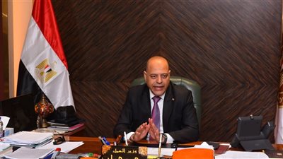 وزير العمل: صرف أكثر من 2 مليون جنيه لدعم 553 عاملا غير منتظم بـ26 محافظة 