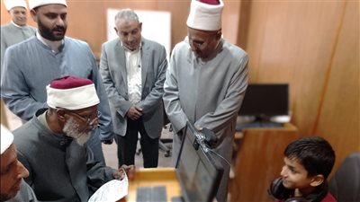 رئيس منطقة الإسماعيلية وموفدا قطاع المعاهد يتابعان فعاليات مسابقة شيخ الأزهر لحفظ القرآن 