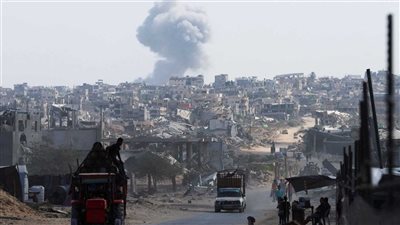 بزعم إطلاق صاروخ، غارات إسرائيلية عنيفة على رفح وخان يونس جنوب قطاع غزة