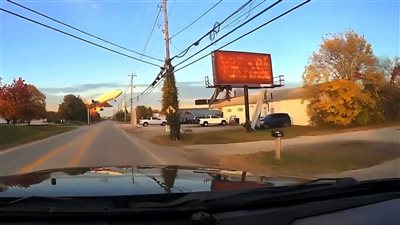 فشل إقلاع وانفجار مرعب، اللحظات الأولى لكارثة طائرة كنتاكي الأمريكية (فيديو) 