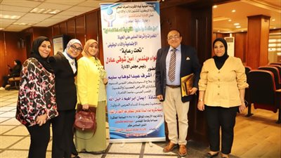 قصر العيني ينظم ندوة توعوية في هيئة مياه الشرب حول أضرار المخدرات 