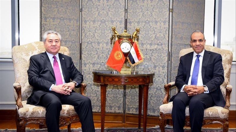 وزير الخارجية ونظيره