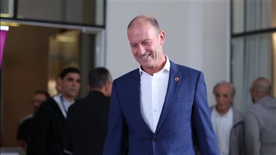 مصدر بالأهلي يكشف حقيقة الاقتراب من التعاقد مع لاعب أجنبي جديد