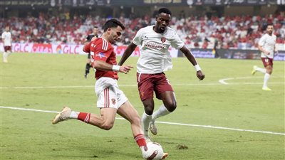 الأهلي يفوز على سيراميكا 2-1 ويصعد لنهائي كأس السوبر المصري (صور)