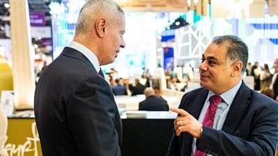 مصر للطيران تشارك في بورصة لندن السياحية 