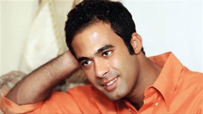 هيثم أحمد زكي، رحيل مبكر لمشروع نجم وُلد في بيت الفن ومات وحيدًا 