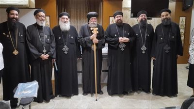 الأنبا إيلاريون يفتتح العام الدراسي الجديد بإكليريكية القديس أثناسيوس الرسولي