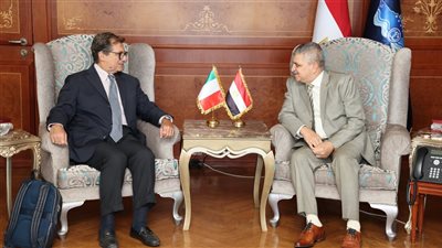 أسامة ربيع يبحث التعاون مع المبعوث الإيطالي لمشروع ممر 