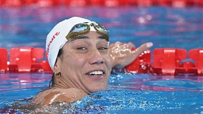 فريدة عثمان تتأهل لنصف نهائي سباق 50 متر حرة وفراشة بالتضامن الإسلامي 