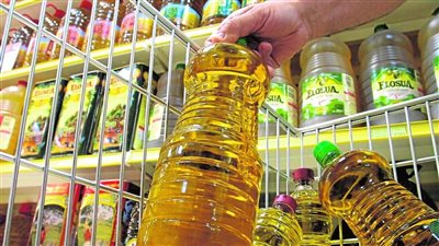 بعد انسحاب شركات الزيت من مبادرة الحكومة، الصناعات الغذائية: بدل ما نقلي الباذنجان نشويه