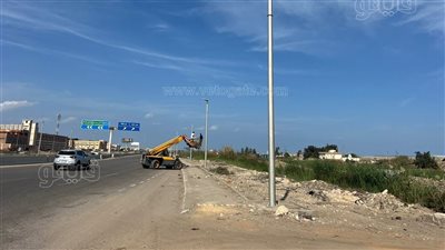  تركيب 500 كشاف طاقة شمسية بشوارع جنوب بورسعيد 