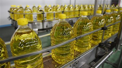 التموين: طرح الزيوت الحرة بأسعار مخفضة في فروع سلسلة هايبر وان 