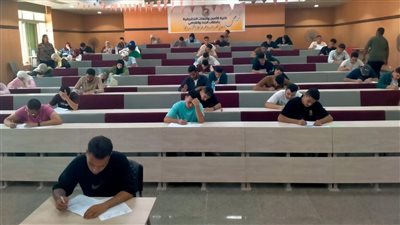 رئيس جامعة أسيوط الأهلية: تطبيق معايير الجودة بامتحانات الميدتيرم
