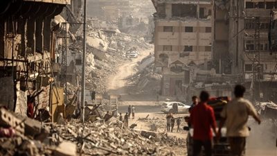 قوات الاحتلال تنسف مباني سكنية بحي التفاح شرق غزة