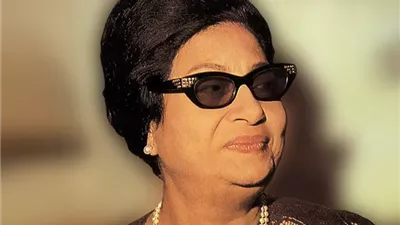 عندما غنت أم كلثوم لمنافس الوفد في انتخابات البرلمان فغضب عليها النحاس 