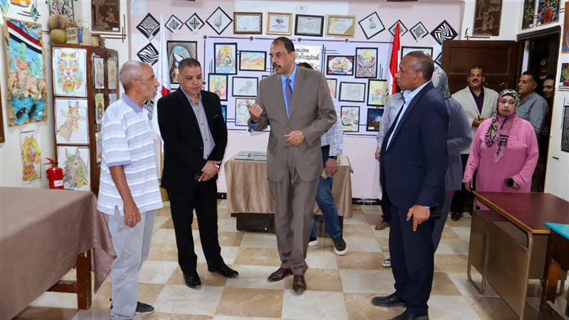 محافظ سوهاج يتفقد