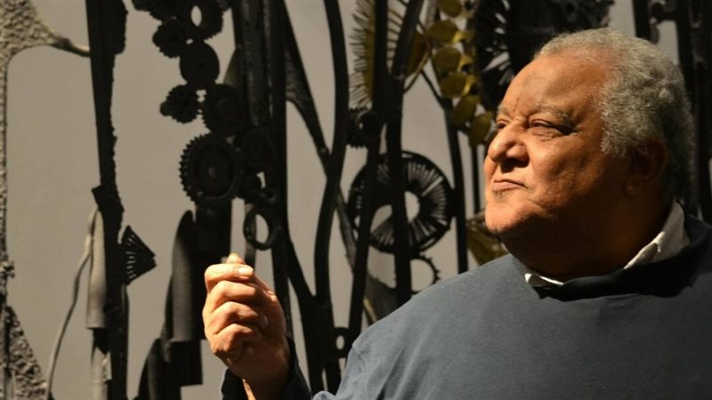 الكاتب مصطفى نصر،