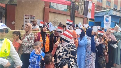  إقبال كثيف على لجنة انتخابات الرحمانية بالمنتزه في الإسكندرية (صور) 