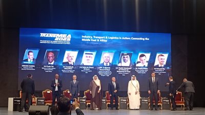 كامل الوزير: العلاقة بين النقل والصناعة تكاملية ولا يمكن الفصل بينها 