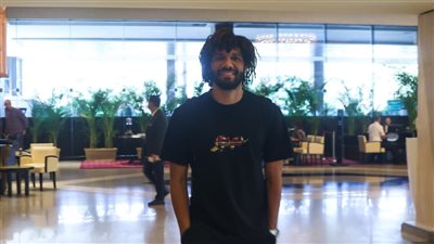 وصول النني وعمر فايد لمعسكر منتخب مصر المشارك في كأس العرب (صور)