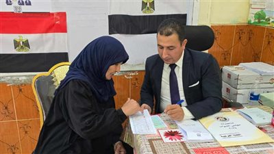 المسنَّات يتصدرن المشهد الانتخابي أمام لجان التصويت في الجيزة