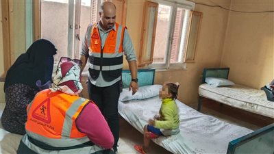 التدخل السريع ينقذ أسرة بلا مأوى في القاهرة وينقلها بشكل مؤقت لدار رعاية