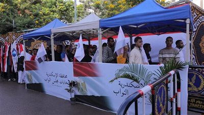 اليوم الثاني لانتخابات النواب، إقبال متوسط على لجنة محمد كريم بالإسكندرية (صور)