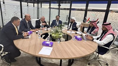 وفد السياحة يبحث الاستعدادات للحج وخدمات الضيافة بالمشاعر 