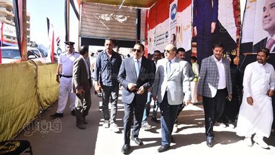 انتخابات النواب 2025، محافظ مطروح يتابع سير العملية الانتخابية بلجان العلمين والضبعة 