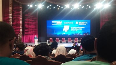 الفريق كامل الوزير: النقل والصناعة جناحان أساسيان في بناء الجمهورية الجديدة