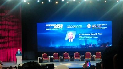 كامل الوزير: نواجه نقصًا في العمالة الفنية رغم توافر فرص العمل