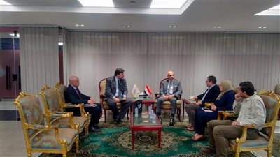 تعاون أكاديمي بين جامعتي عين شمس وإسيكس البريطانية في تدريس القانون