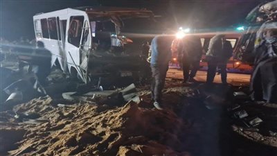 أخدهم في طريقه، أتوبيس طائش يدهس 4 سيارات ملاكي بالمقطم