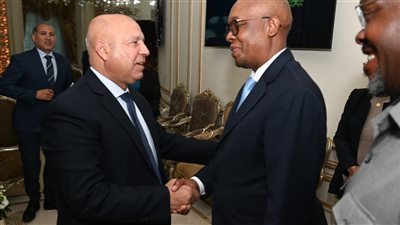 كامل الوزير: حريصون على تعزيز التعاون الصناعي والتجاري مع جنوب أفريقيا