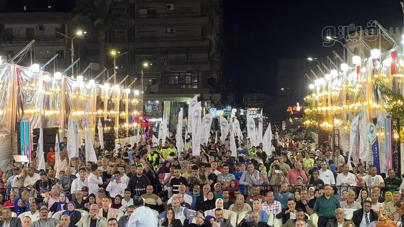 مؤتمر حاشد لدعم مرشح