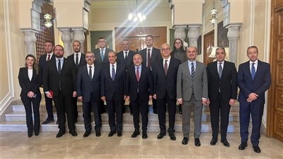 وزير الخارجية يشارك في جلسة نقاشية بمركز الأبحاث التركي SETA 