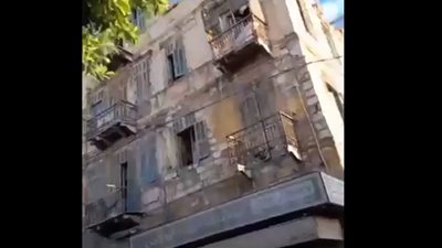 التحذير من كارثة بالإسكندرية، عقار مهجور وآيل للسقوط يهدد الأرواح وينذر بكارثة (فيديو)