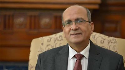 ضخ دماء جديدة في شركات مياه الشرب والصرف الصحي واستثمار الخبرات لدعم مسيرة التطوير